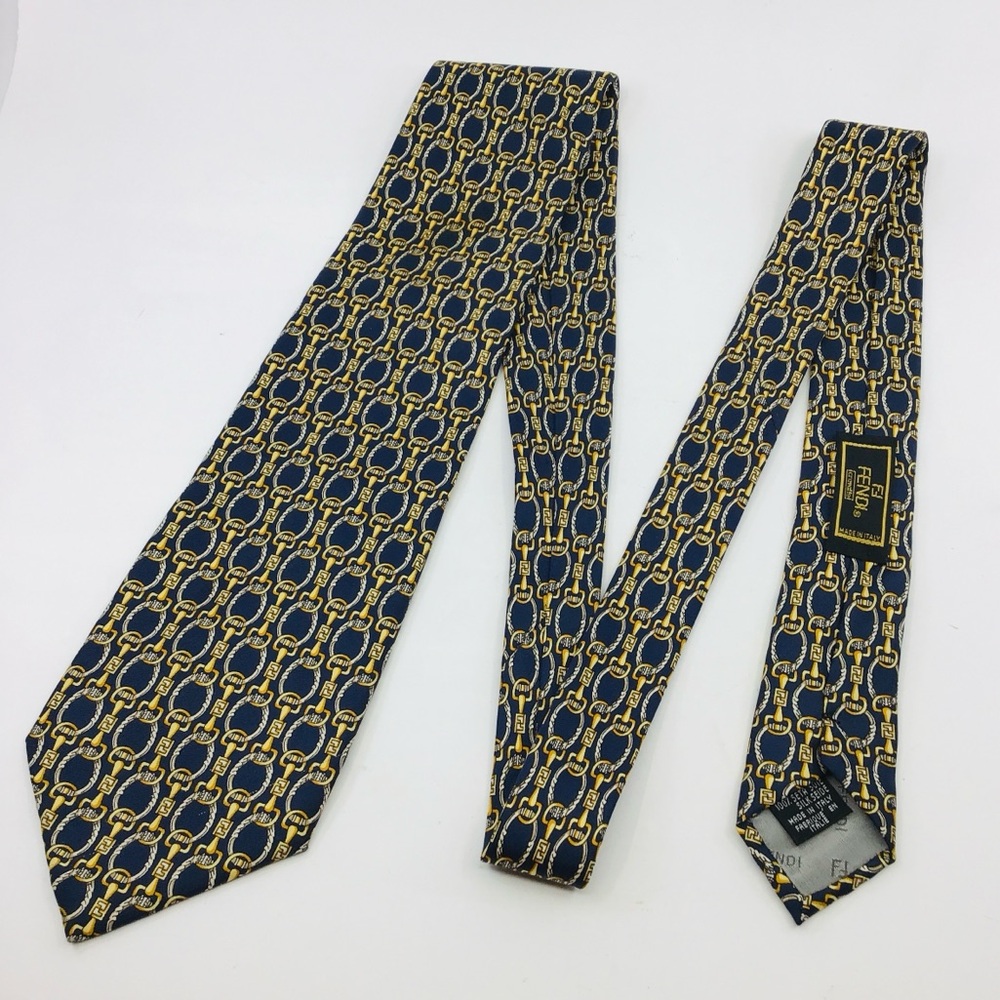 Fendi men’s made in Italy silk tie